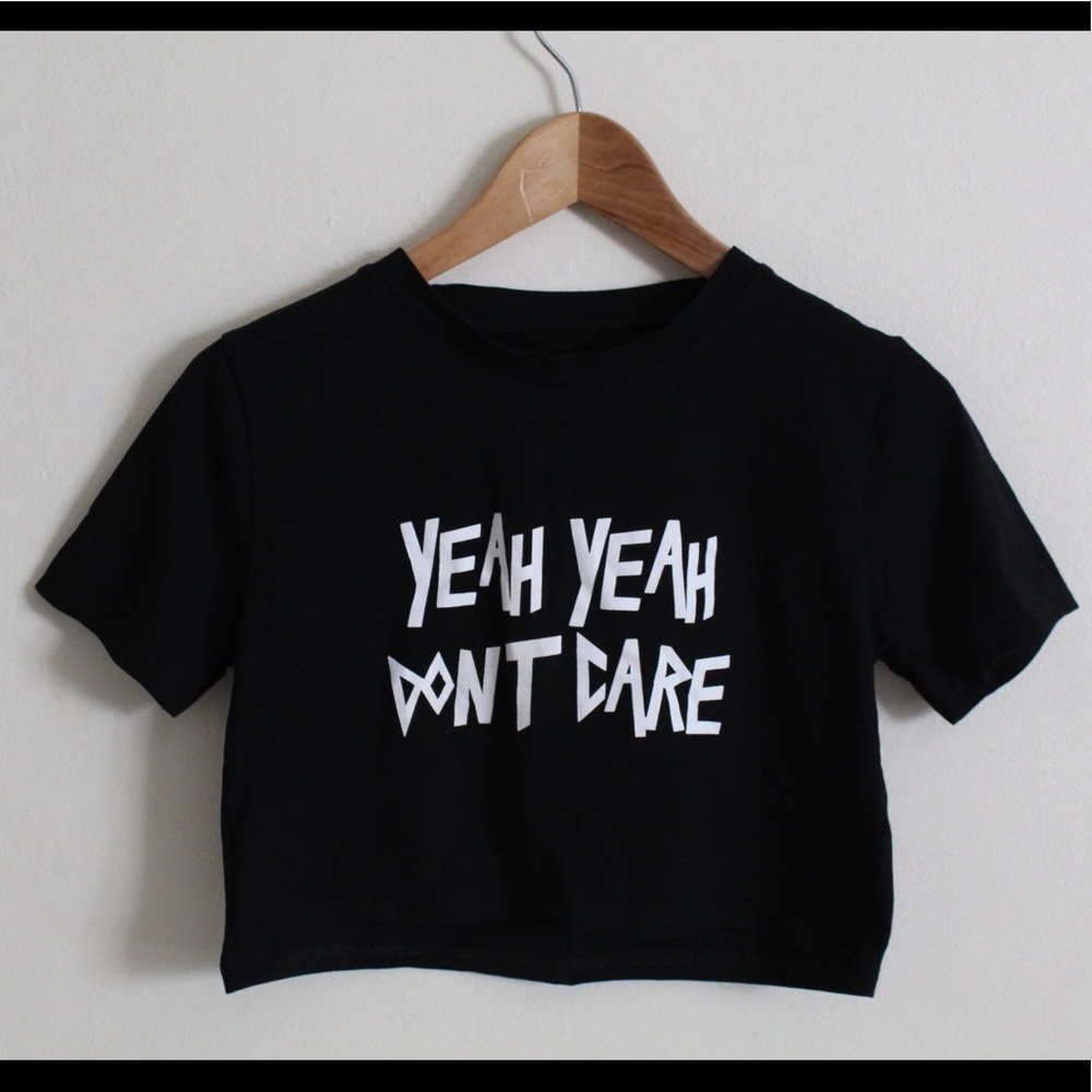 Cute Black Crop Top “Yeah Yeah Don’t Care”